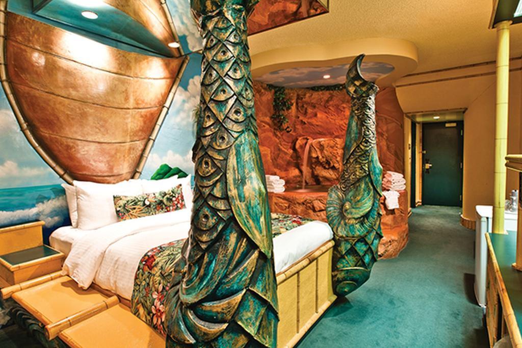 Fantasyland Hotel Edmonton Eksteriør billede